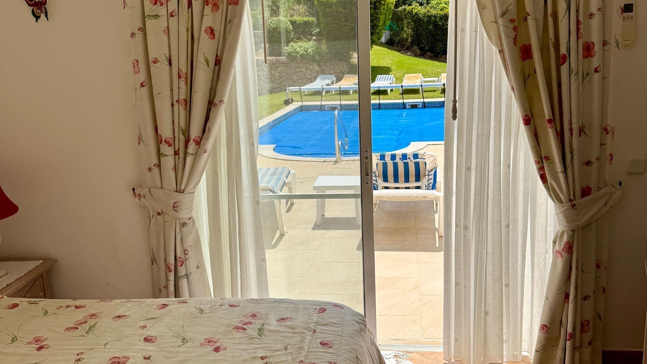 Photo of Bedroom in Mato Serrao
