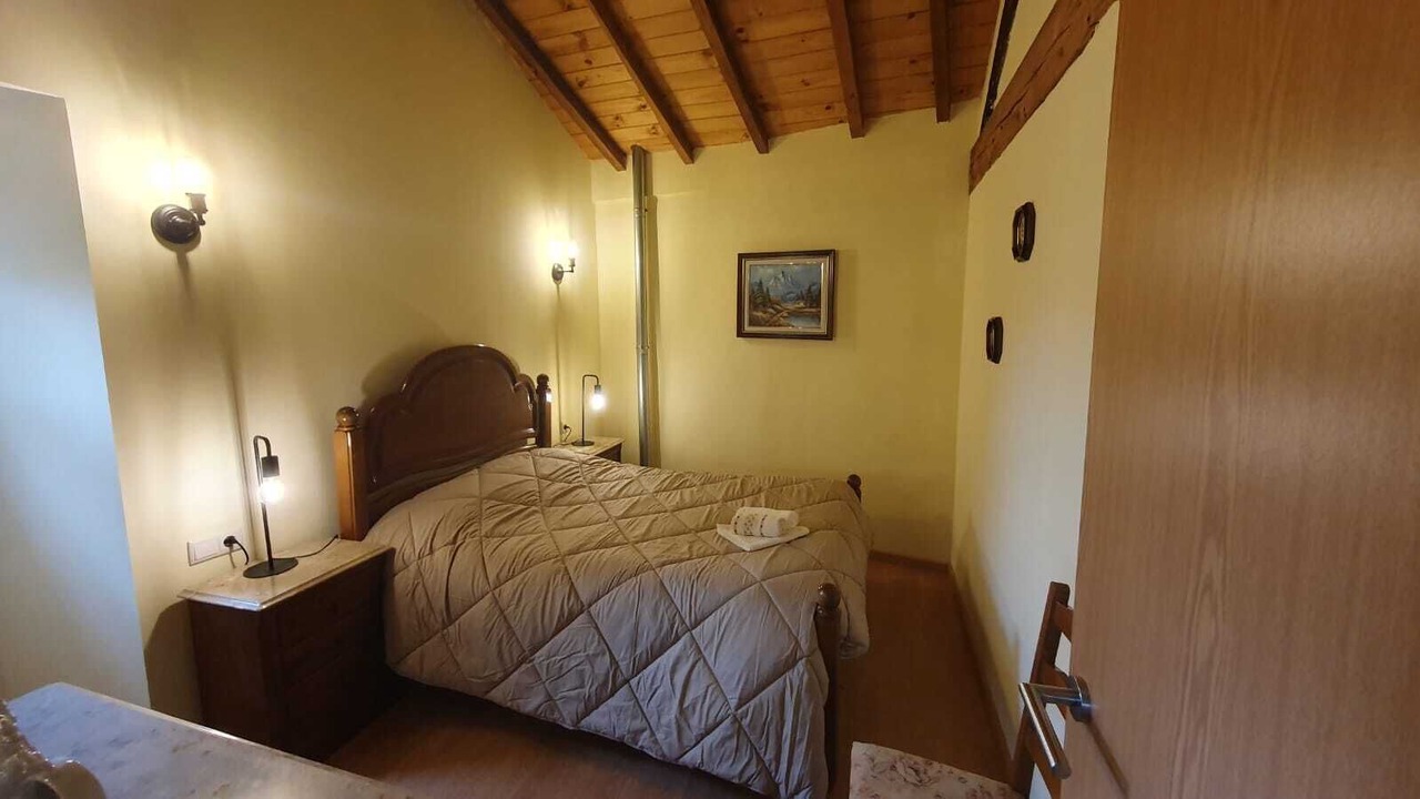 Photo of Bedroom in Montalegre