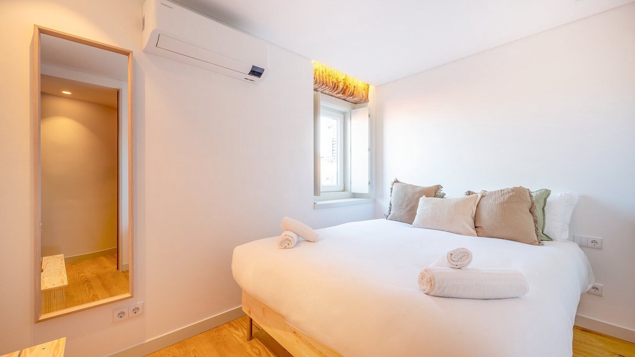 Photo of Bedroom in Baixa