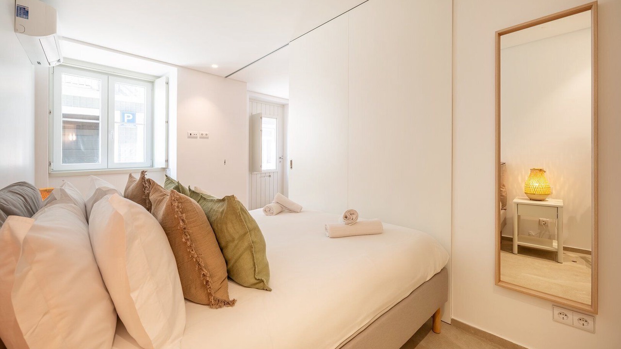 Photo of Bedroom in Baixa