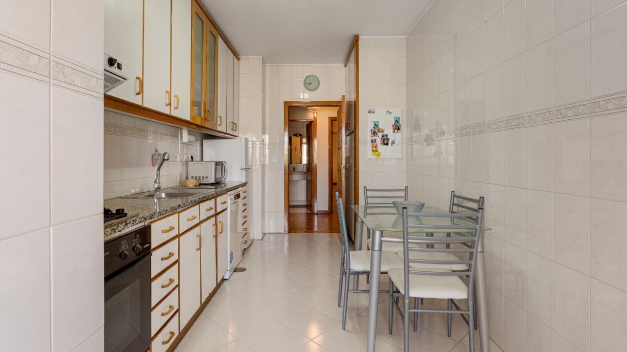 Photo of Kitchen in Maia