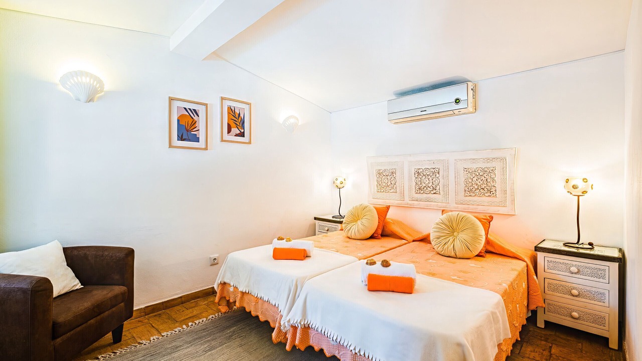 Photo of Bedroom in Guia