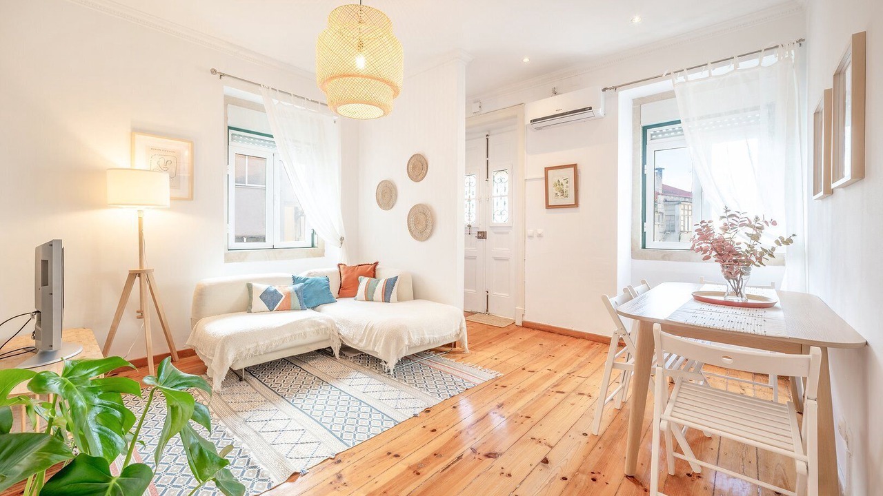Photo of Livingroom in Linda-a-Velha