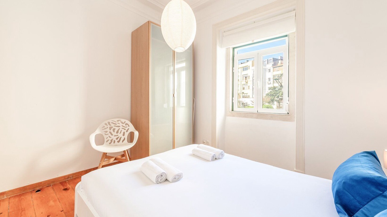 Photo of Bedroom in Linda-a-Velha