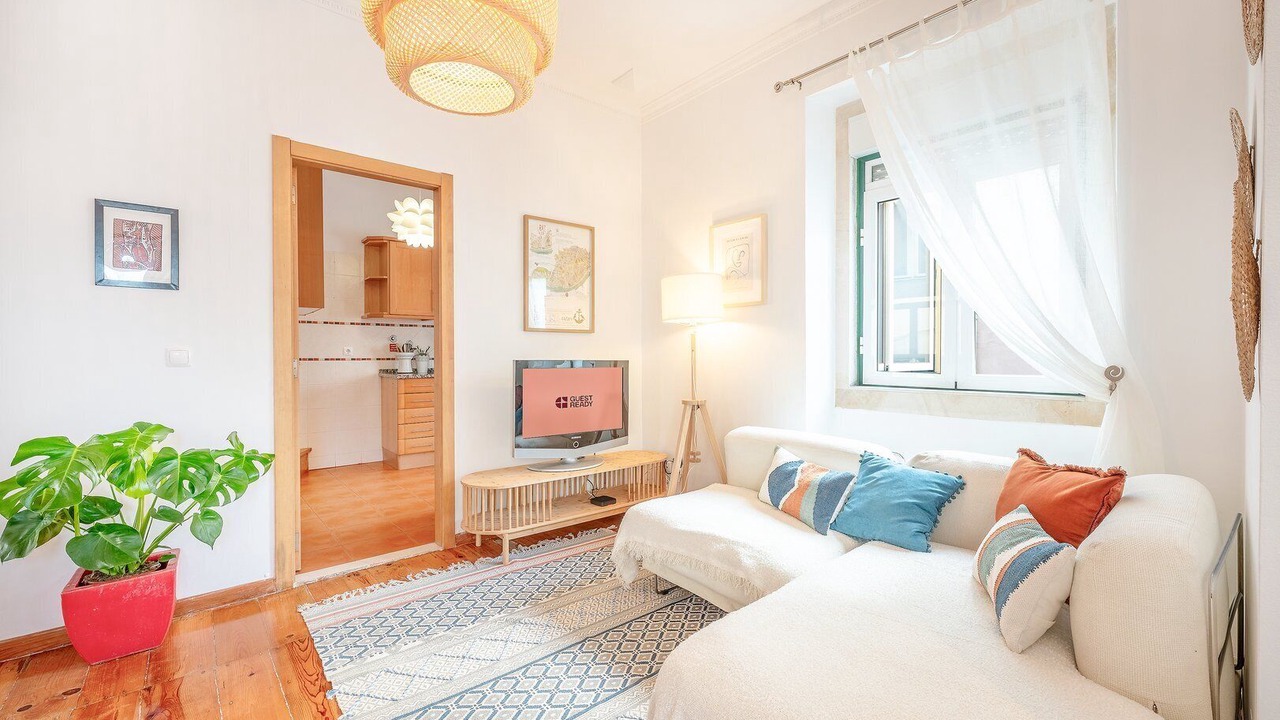 Photo of Livingroom in Linda-a-Velha
