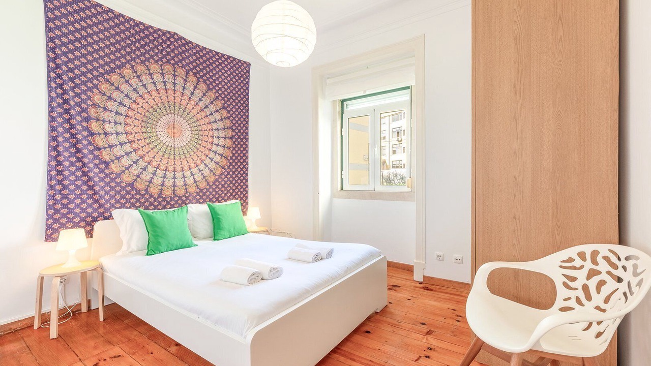 Photo of Bedroom in Linda-a-Velha