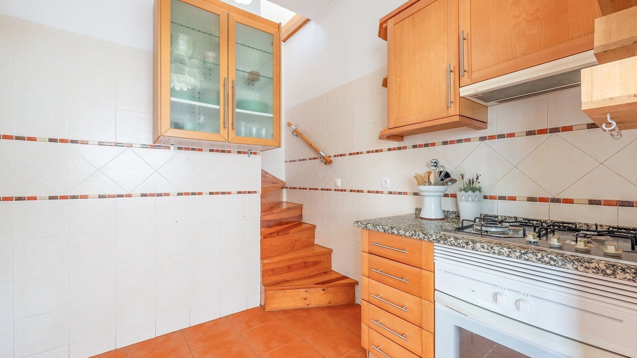 Photo of Kitchen in Linda-a-Velha