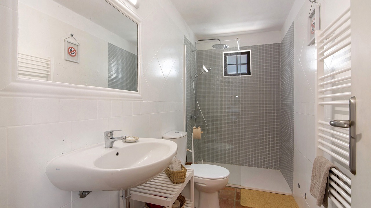 Photo of Bathroom in Medronhal