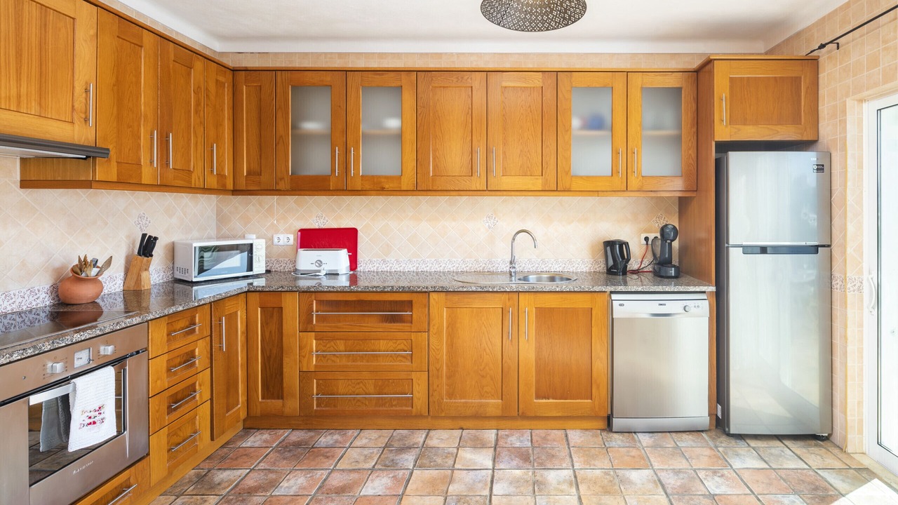Photo of Kitchen in Lagoa e Carvoeiro