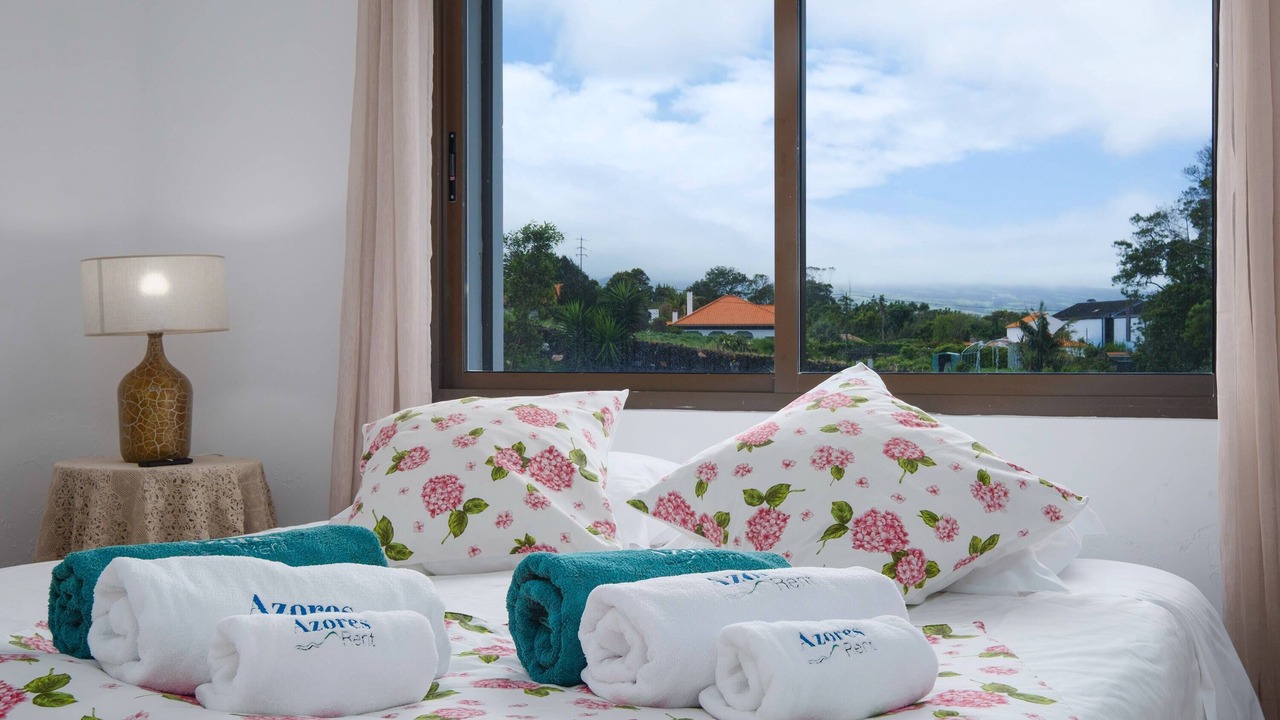 Photo of Bedroom in Fenais da Luz