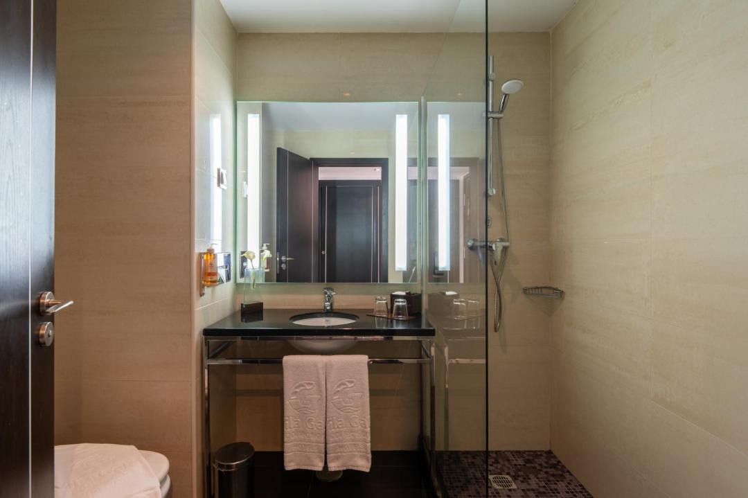 Photo of Bathroom in Gale