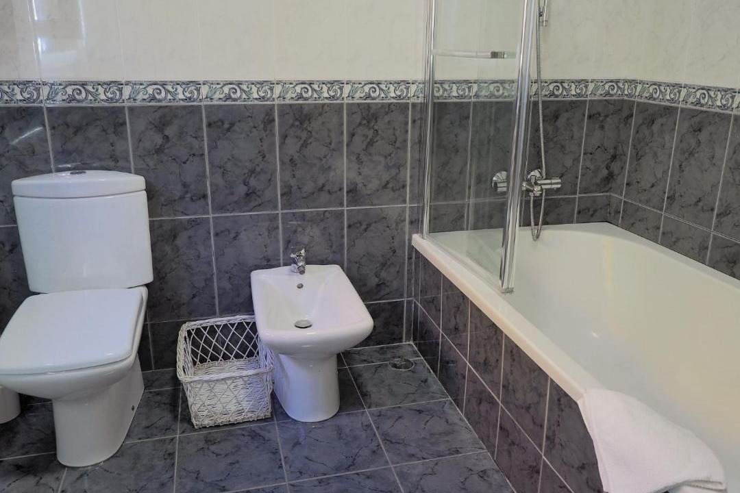 Photo of Bathroom in Burinhosa