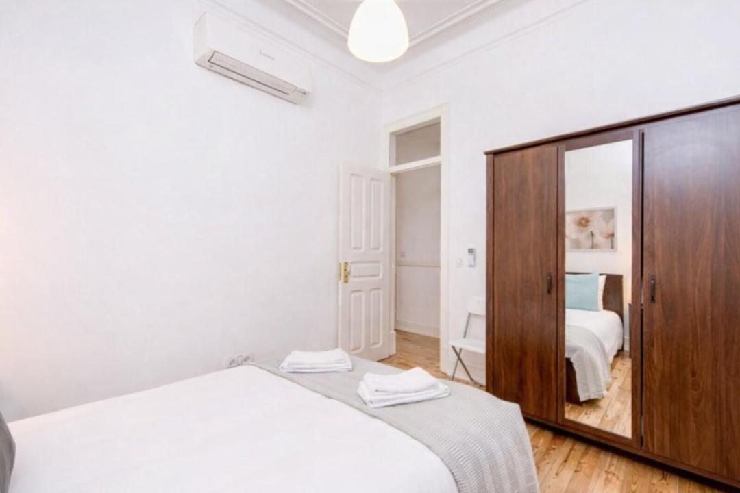 Photo of Bedroom in Sao Jorge de Arroios