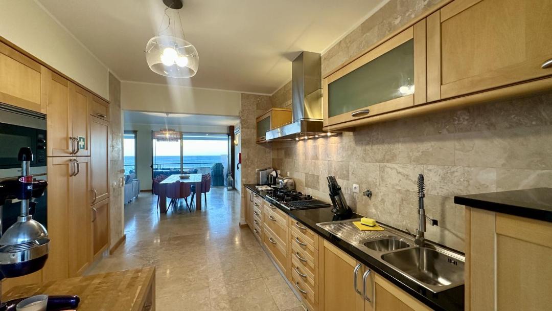 Photo of Kitchen in Luz