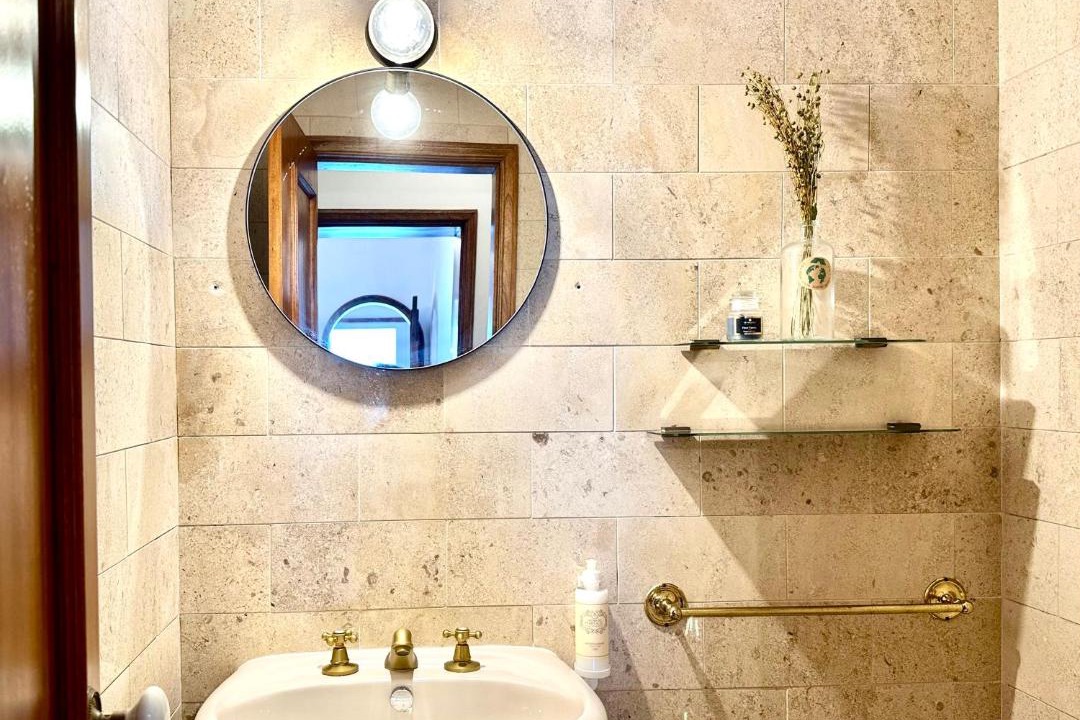 Photo of Bathroom in Darque