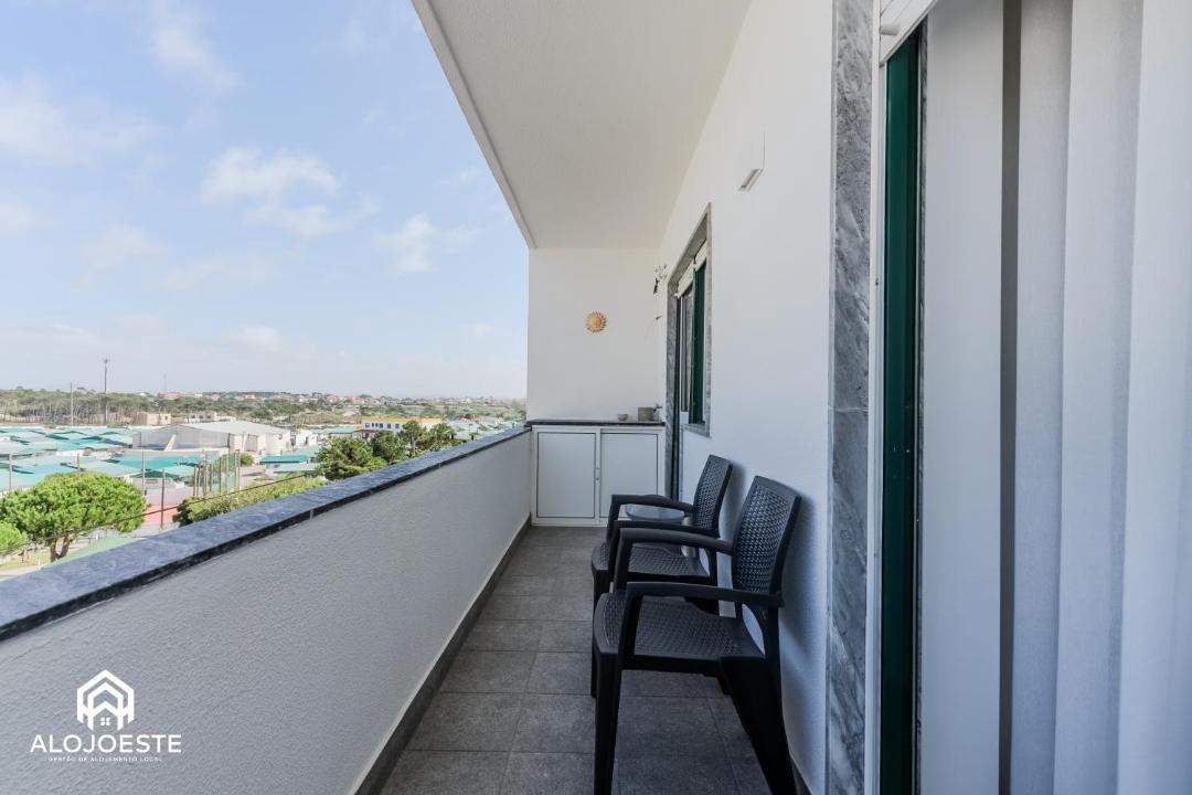 Photo of Patio Balcony in Praia de Santa Cruz