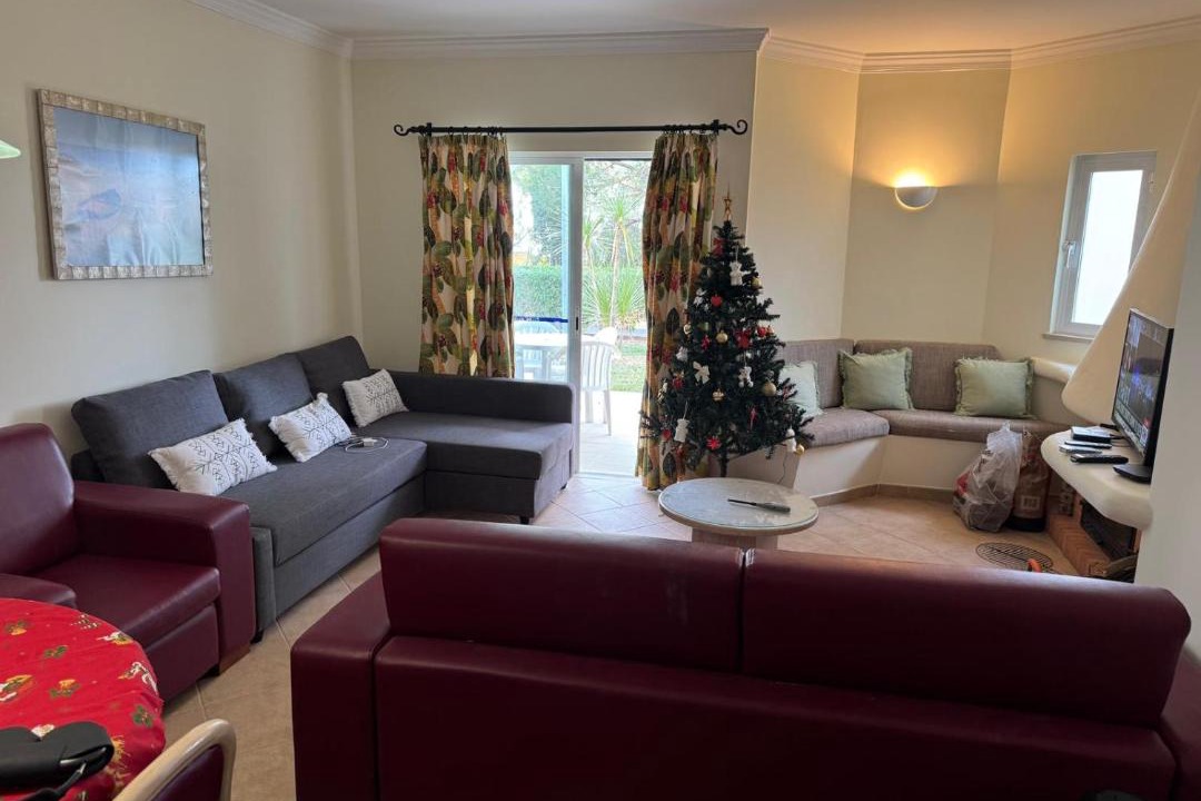 Photo of Livingroom in Alpouvar