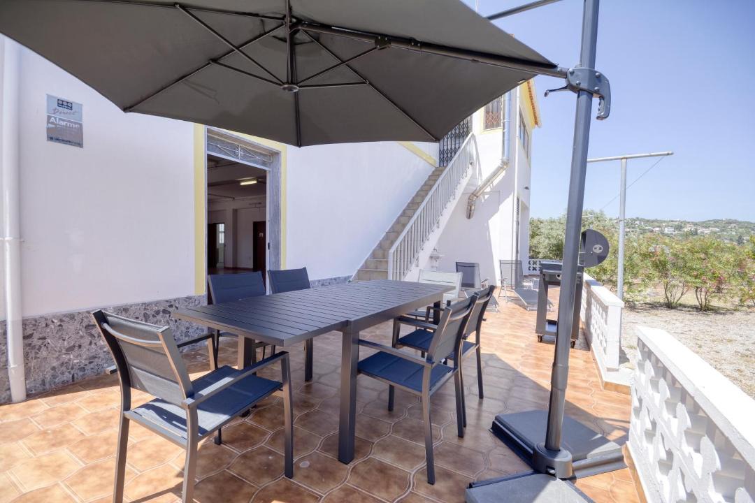 Photo of Patio Balcony in Sao Bras de Alportel
