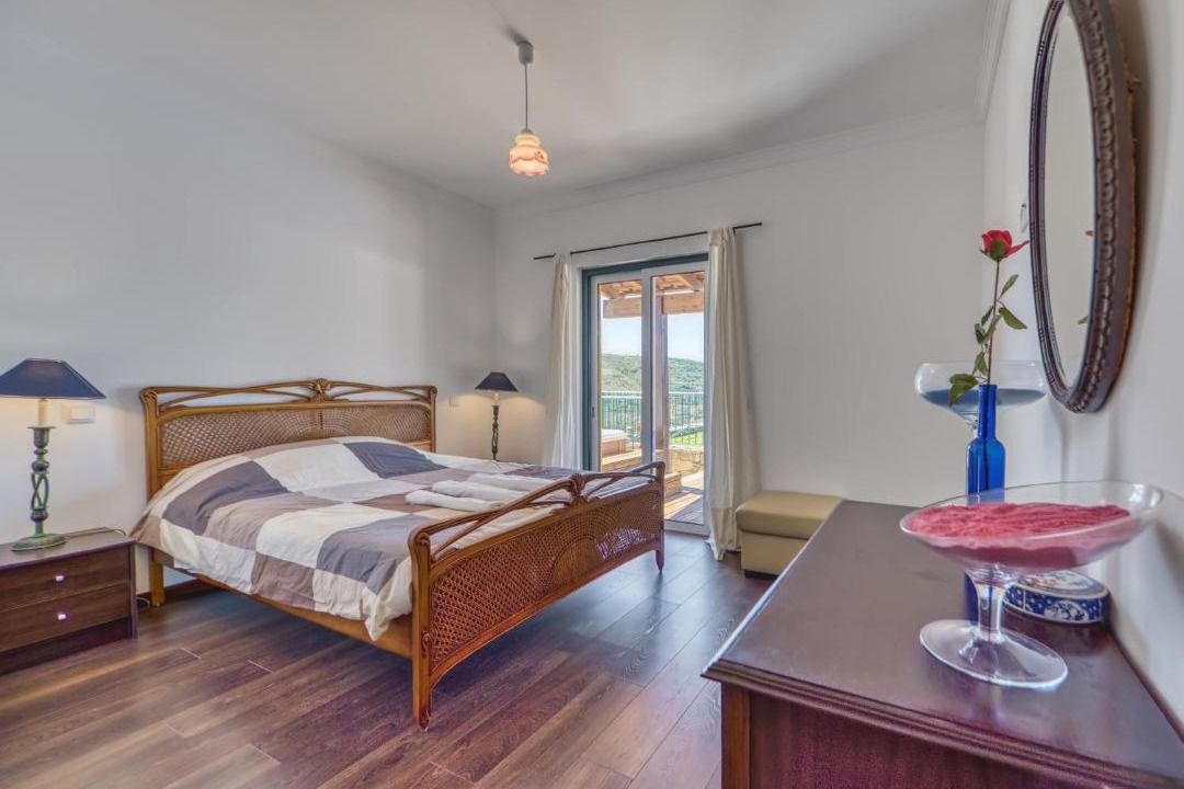 Photo of Bedroom in Fialho