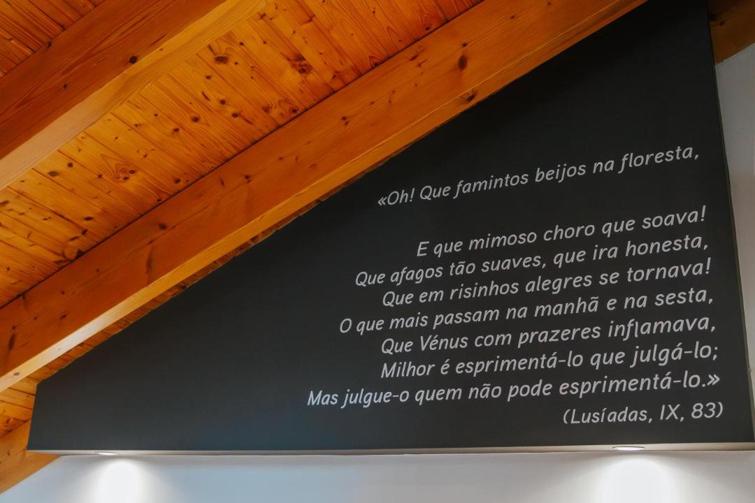 Photo of Others in Santar