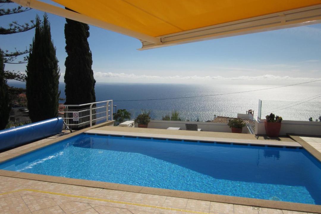 Photo of Patio Balcony in Garajau