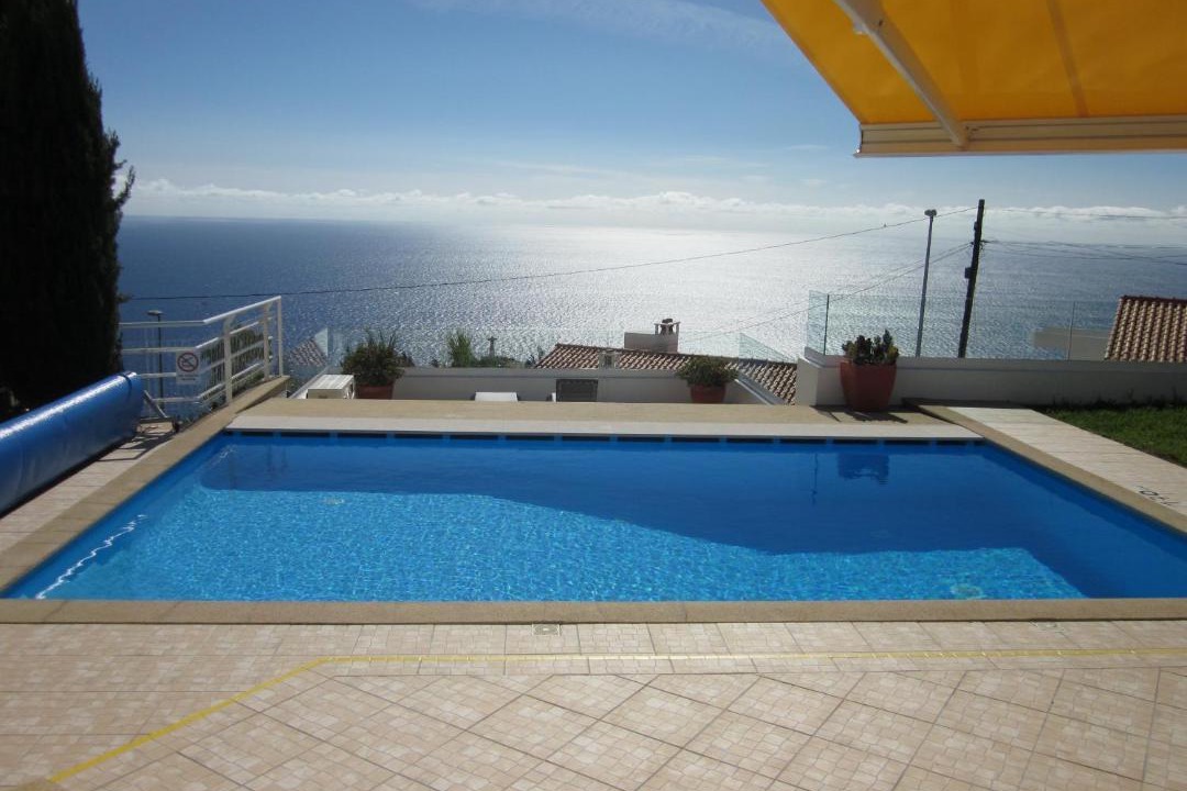 Photo of Patio Balcony in Garajau