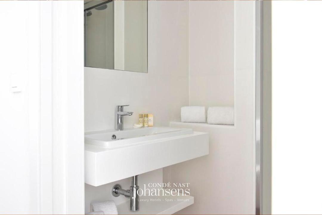 Photo of Bathroom in Monserrate