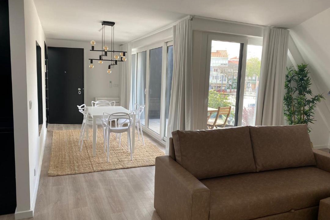 Photo of Livingroom in Linda-a-Velha