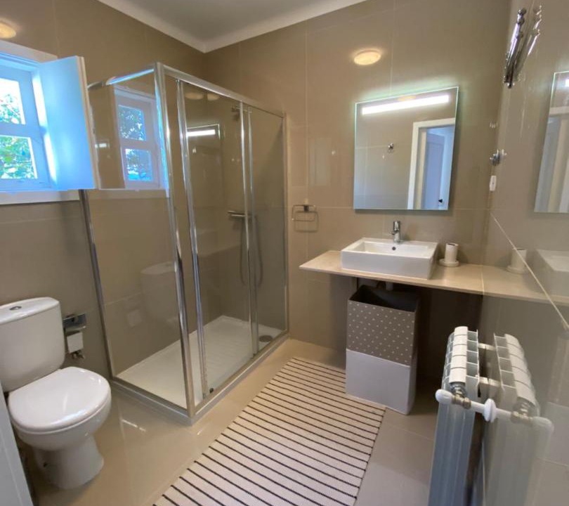 Photo of Bathroom in Molares