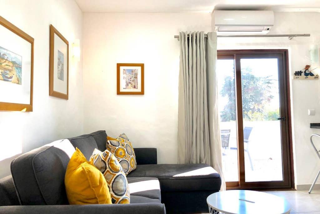 Photo of Livingroom in Areias de Sao Joao