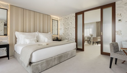 Premium Suite