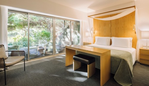 Deluxe Suite, Garden View