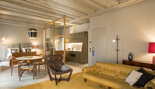 Deluxe Loft