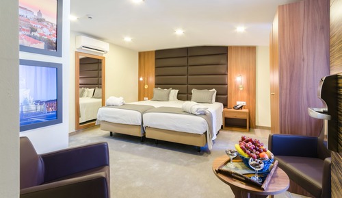 Superior Twin Room