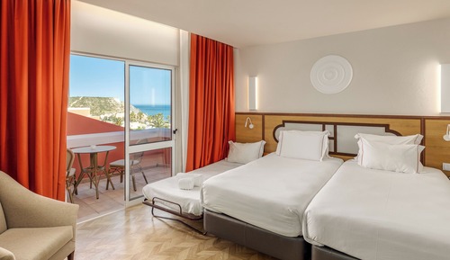 Quarto Duplo Grande com Vista para o Mar