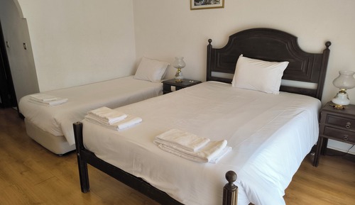 Triple Room, 3 Twin Beds, Air conditioning
