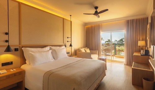 Adults Only Sea View