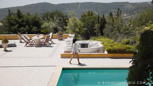 King Room with Pool View