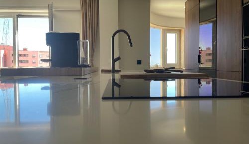 Three-Bedroom Apartment with Balcony