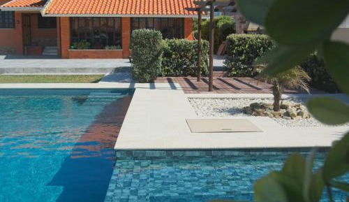 Four-Bedroom Deluxe Home - Oceanfront