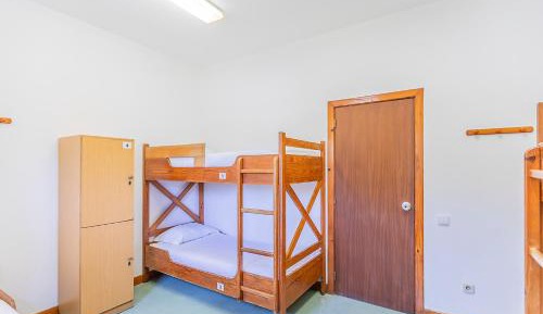 Quadruple Room with Shared Bathroom