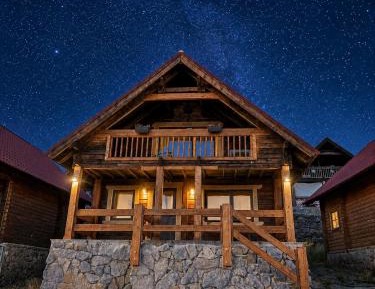 Three-Bedroom Chalet