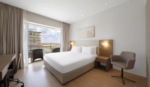 Standard Double or Twin Room with Sea View