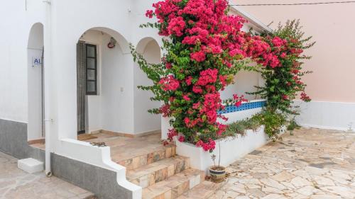Three-Bedroom Vacation Home 