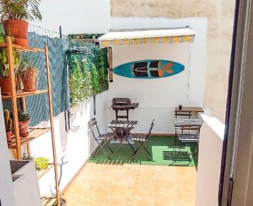 Standard Double Room with Shared Bathroom