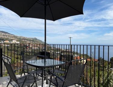 Two-Bedroom Apartment with Terrace and Sea View