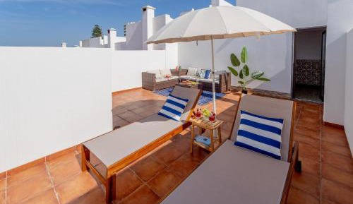 Villa - Beach Front