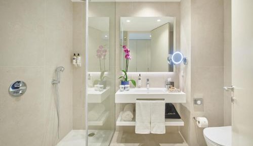 Twin Room with Sea View