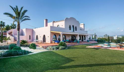 Deluxe Villa