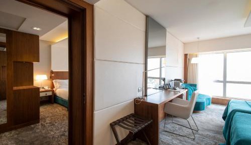 Premium Twin Room